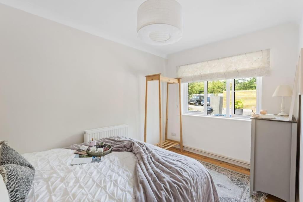 Bramblewood - Cosy Chic, Hot Tub, Close To Beach Stokeinteignhead エクステリア 写真